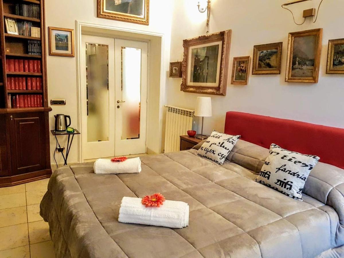 Suite Ottocento Napoletano Napels Buitenkant foto